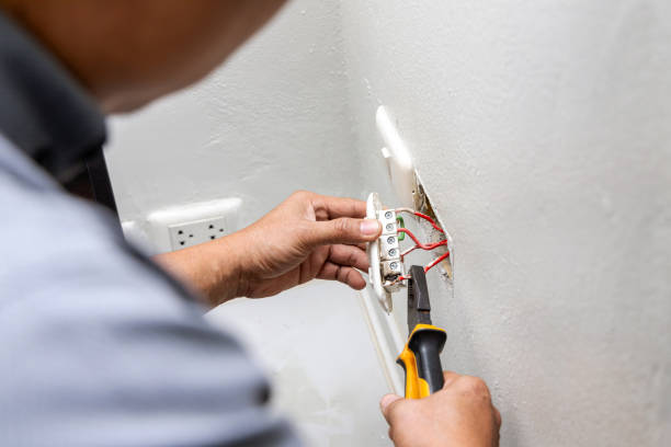 Best Local Electrician Companies  in Glen Carbon, IL